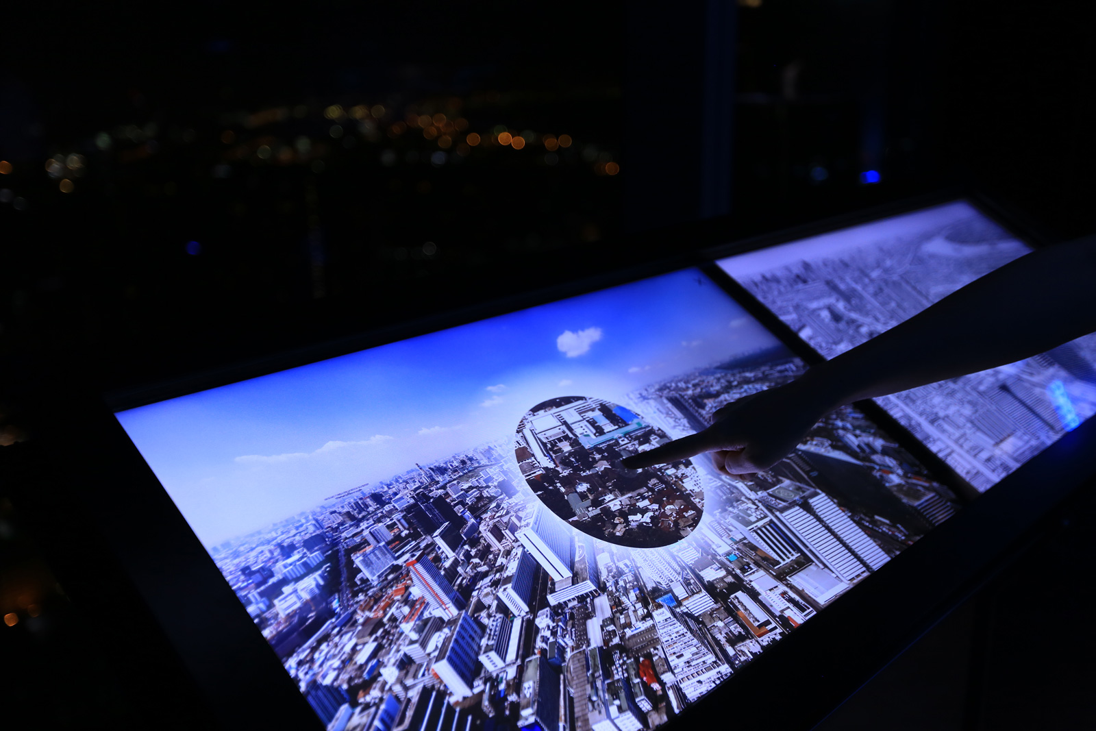 kpmn_touch_screen.jpg