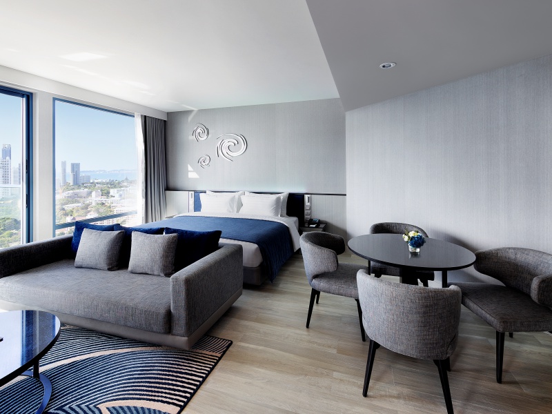 grande_centre_point_pattaya_twobedroom_panoramic_suite_extra_larg_800_600_2.jpg