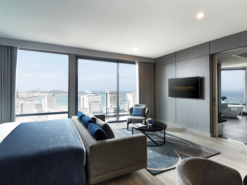 grande_centre_point_pattaya_panoramic_suite_seaview_extra_larg_800_600_2.jpg
