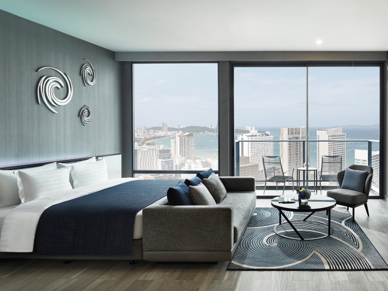 grande_centre_point_pattaya_panoramic_suite_seaview_extra_larg_800_600_1.jpg