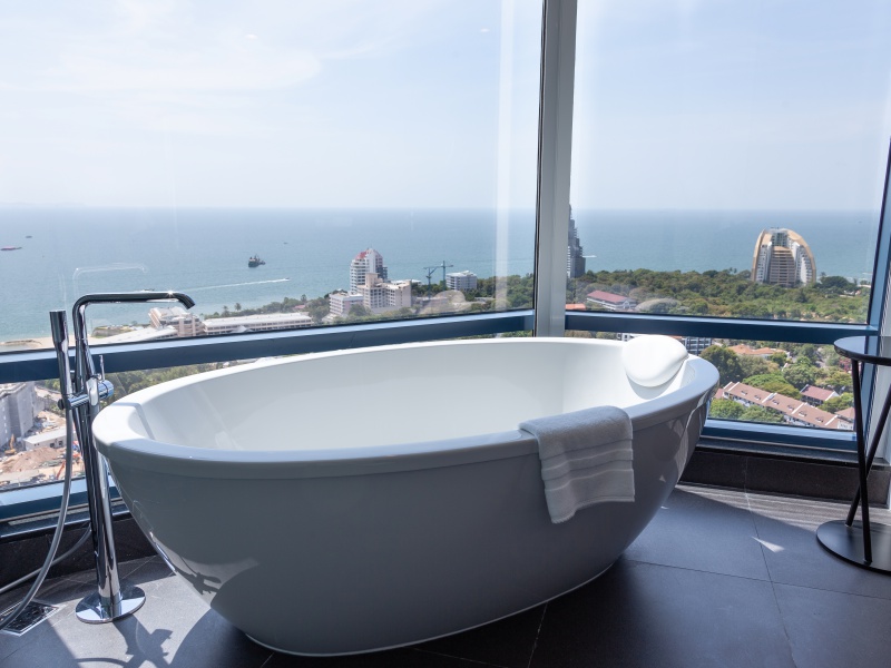 grande_centre_point_pattaya_twobedroom_panoramic_suite_extra_larg_800_600_5.jpg