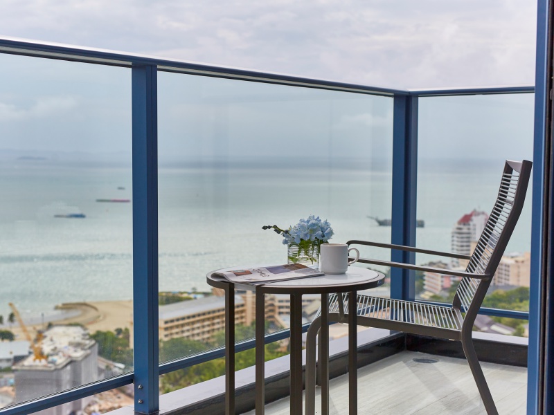grande_centre_point_pattaya_twobedroom_panoramic_suite_extra_larg_800_600_6.jpg