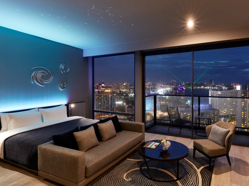 grande_centre_point_pattaya_panoramic_suite_seaview_extra_larg_800_600_3.jpg