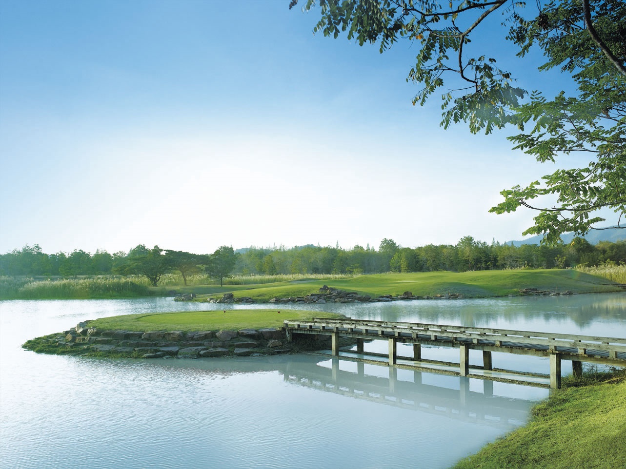 Course B - Lake (1).jpg