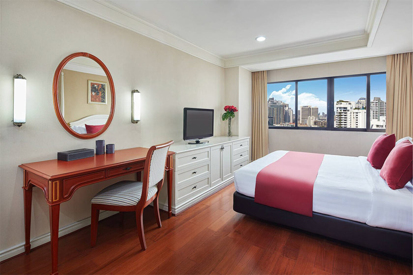Sukhumvit-One_Bedroom_Executive_Suite_(for_3_Adults)-89_sqm-1.jpg