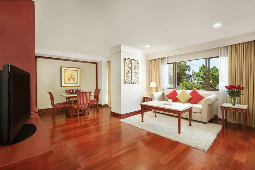 Sukhumvit-Two_Bedrooms_Suite-94_sqm-1.jpg