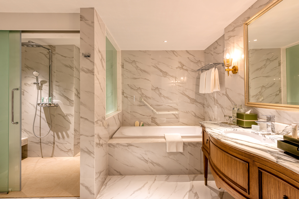 Wellness suite bathroom.jpg