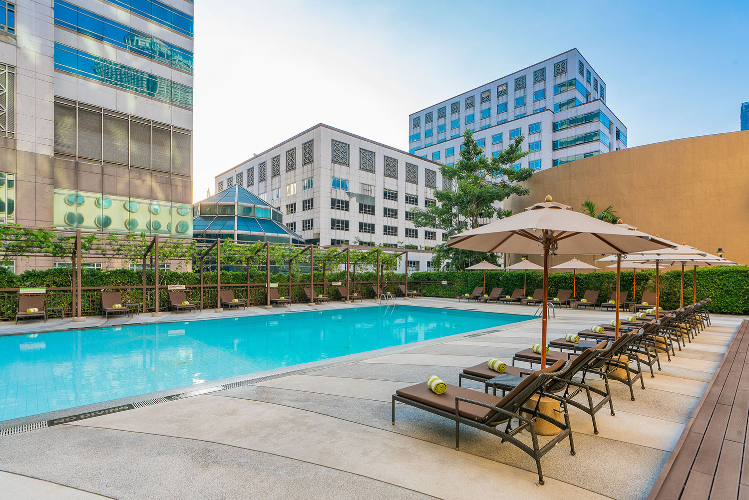 Swimming Pool 3.jpg